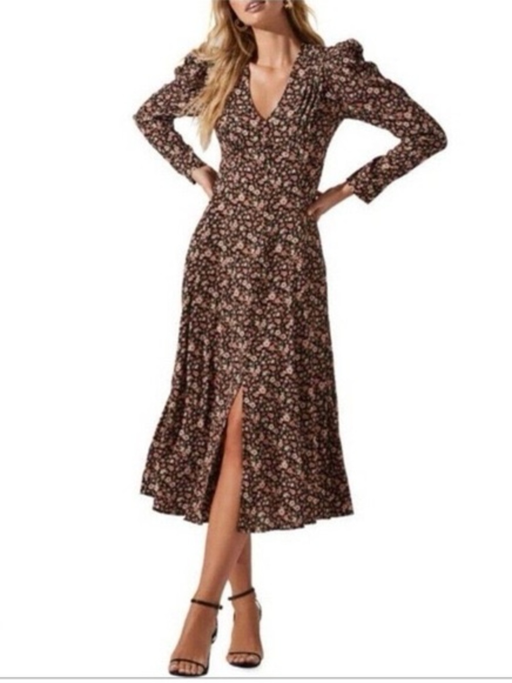 ASTR the Label Black Clay Floral Covered Button V-Neck Midi Dress Size Medium